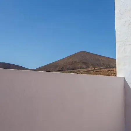 Valiente Villa