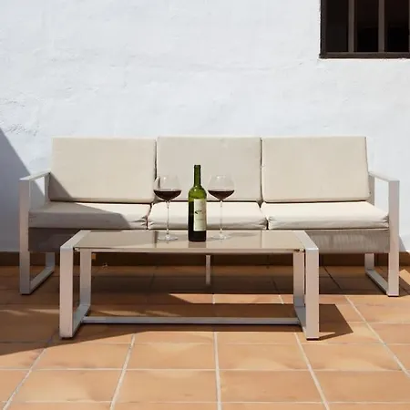 Valiente Villa