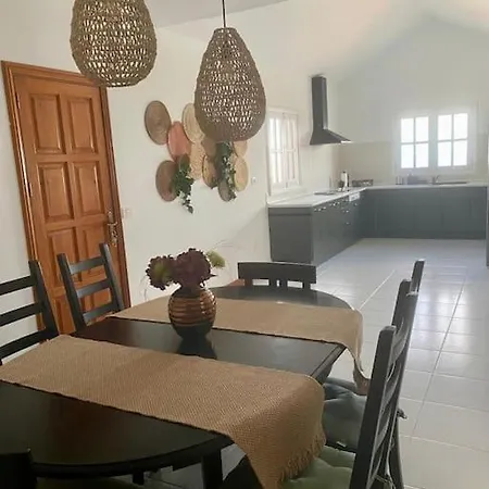 Villa Valiente Tias